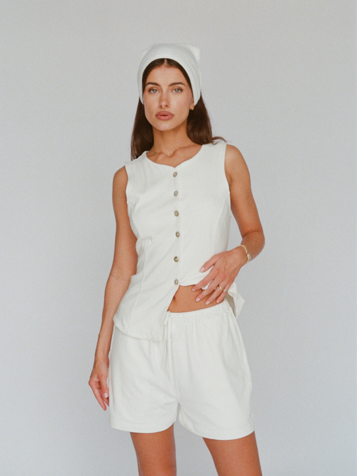 organic cotton linen tailored vest – white