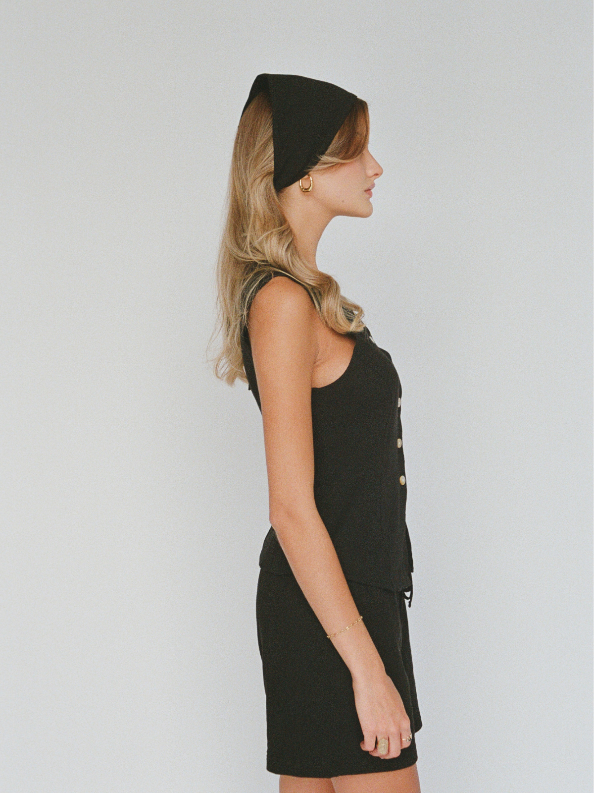 organic cotton linen shorts – black