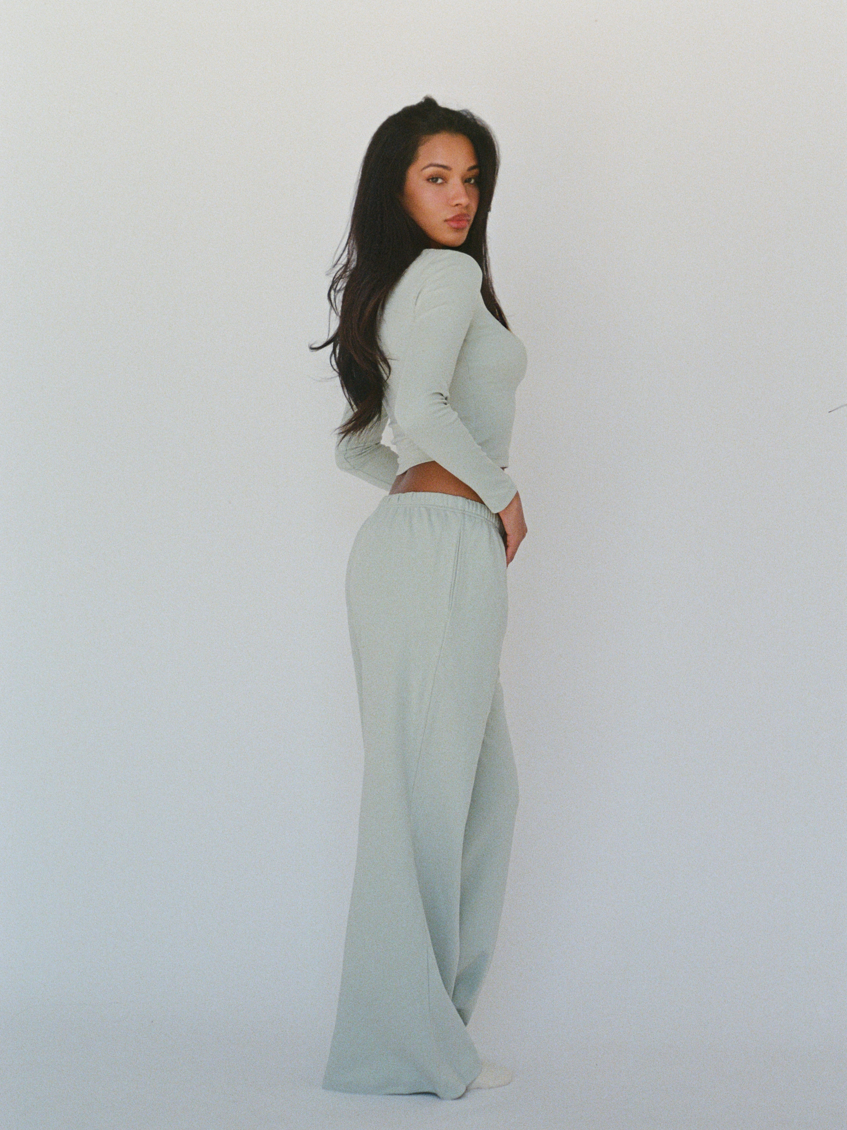 100% organic cotton wide leg pants - pistachio cream