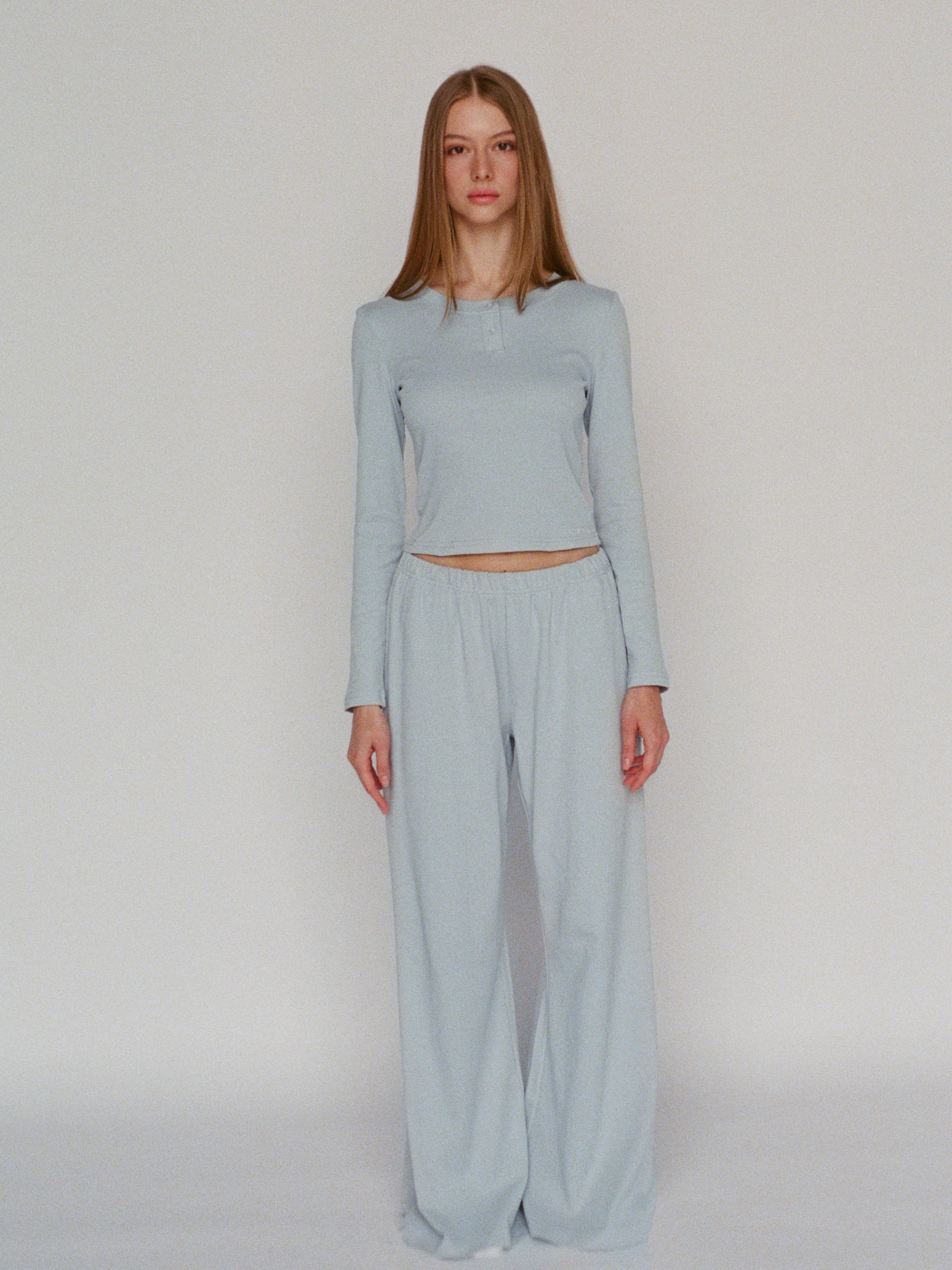 100% organic cotton wide leg pants - powder blue