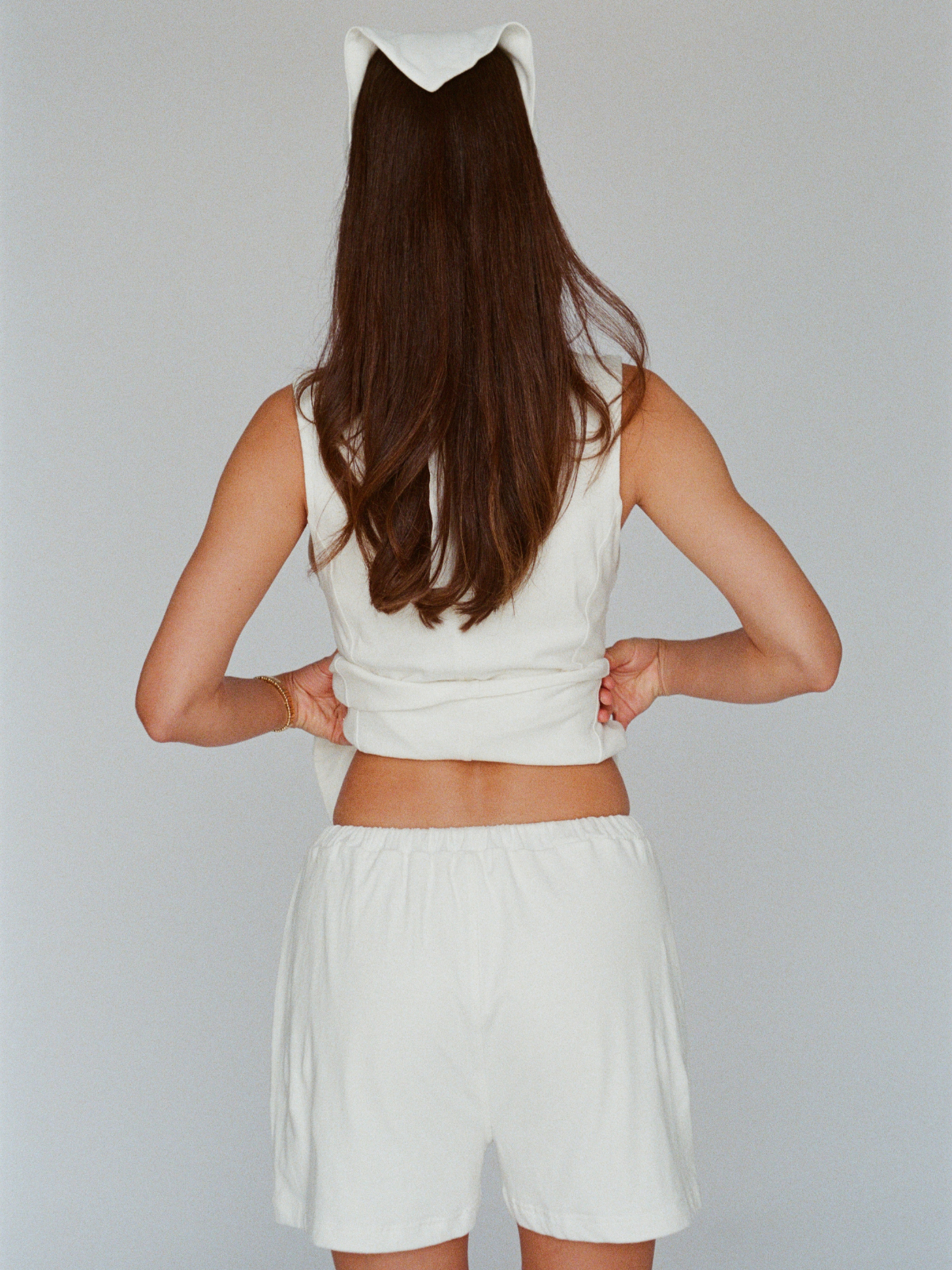 organic cotton linen shorts – white