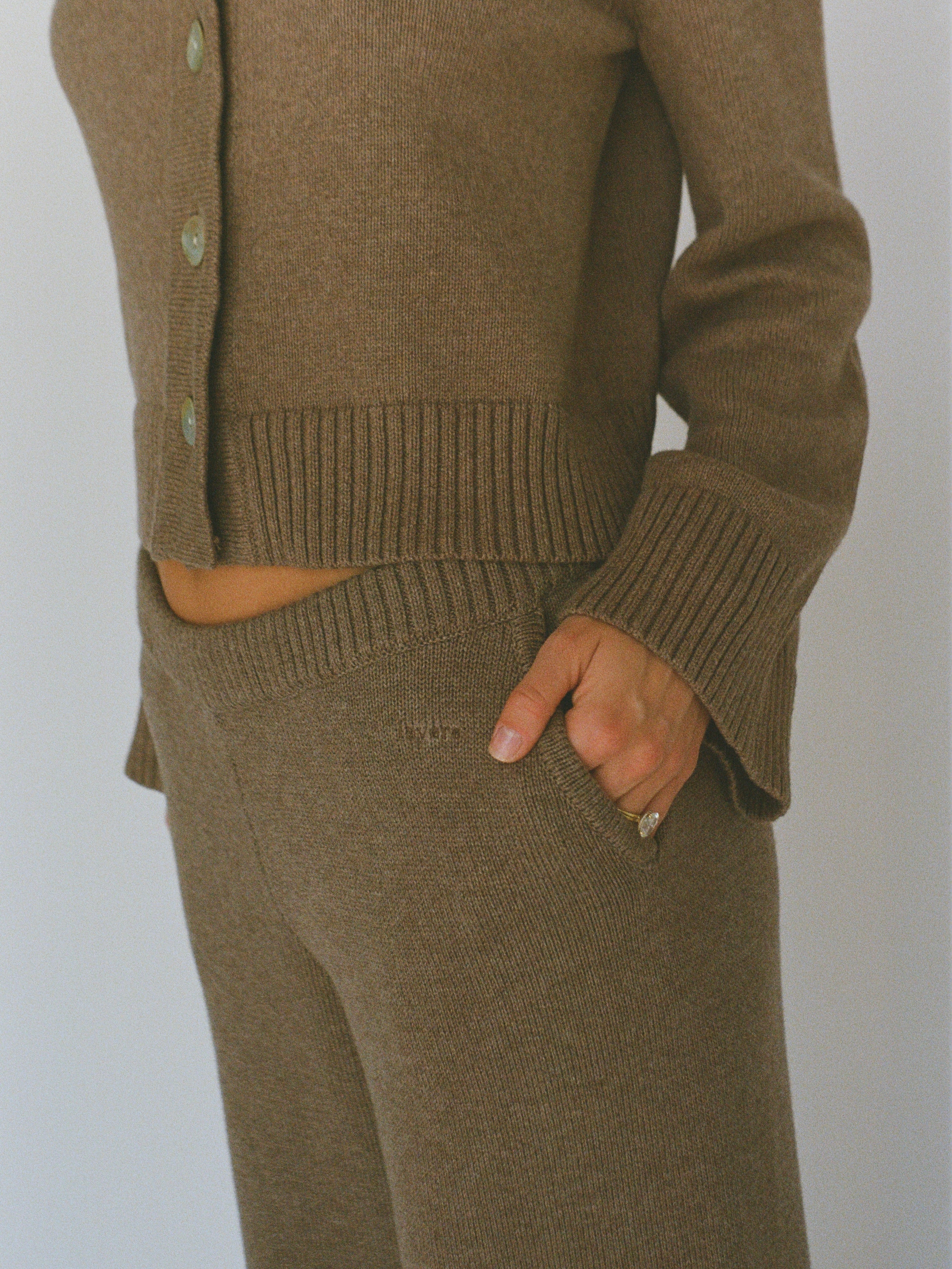 organic cotton cashmere cardigan - latte brown