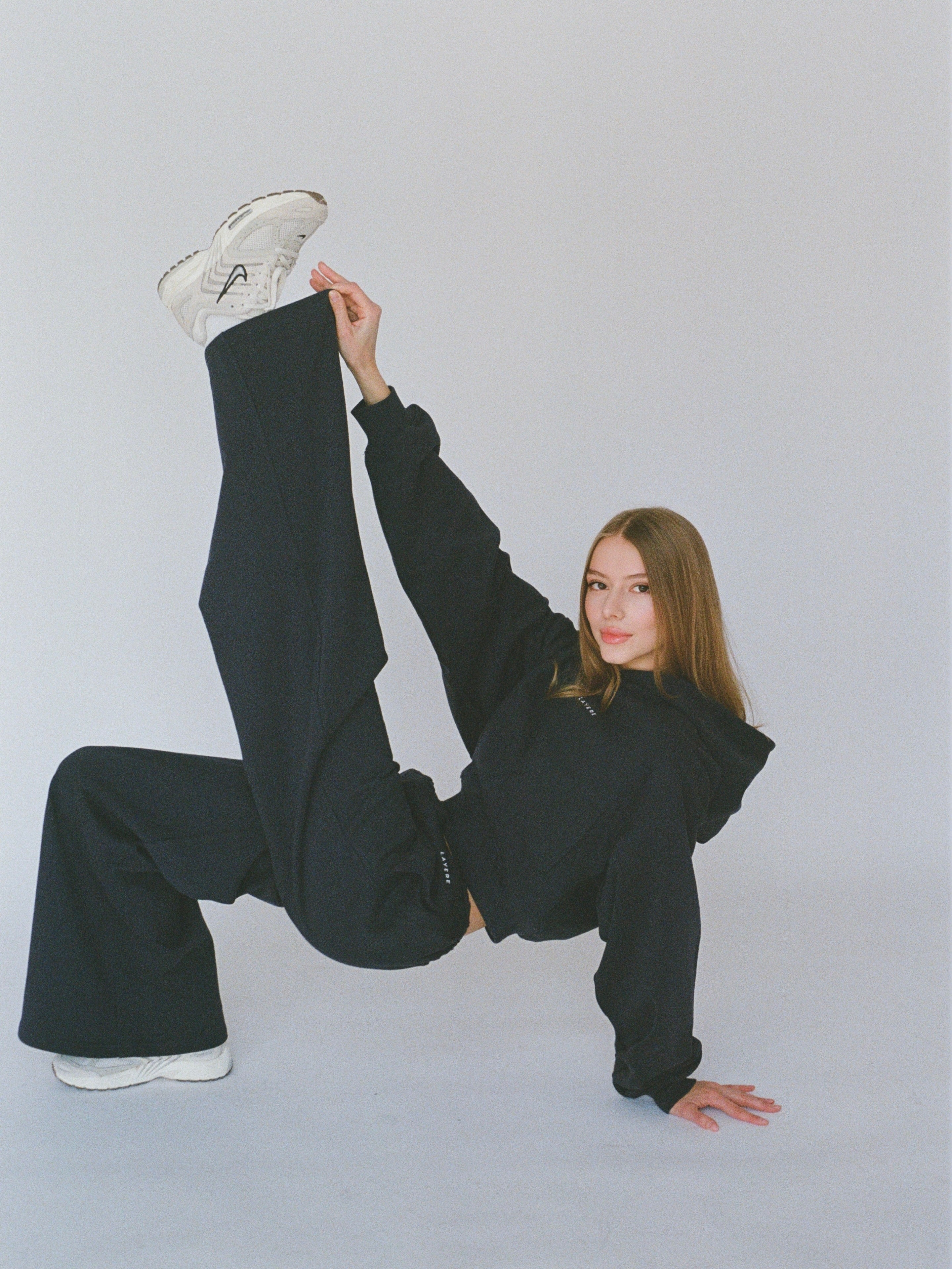 100% organic cotton wide pant - midnight blue