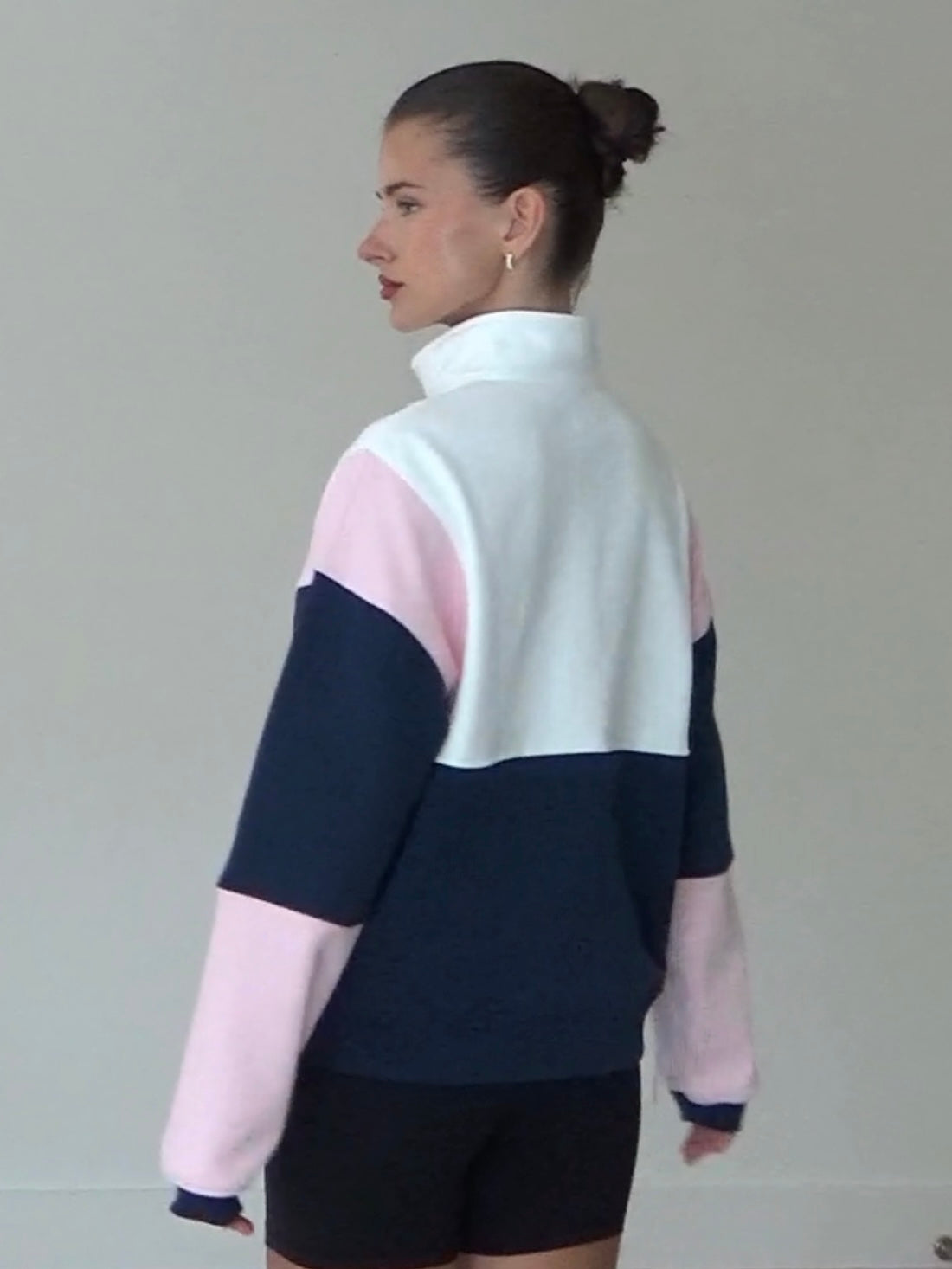 100% organic cotton 90s pullover