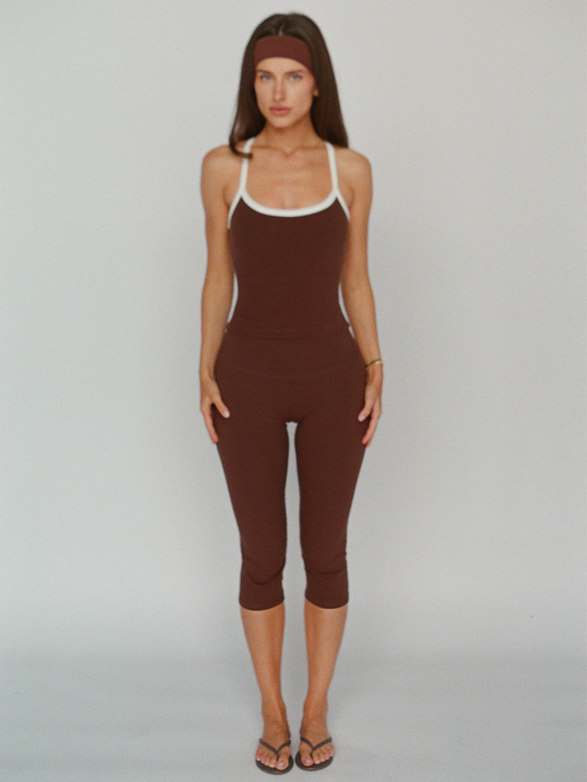 organic cotton capri leggings – chocolate brown