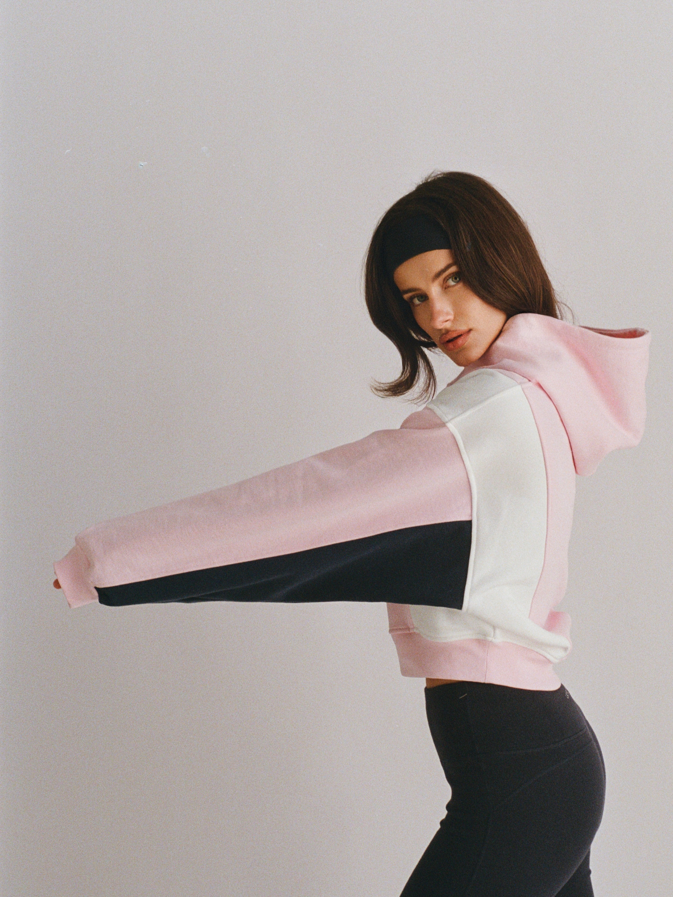 the 3-tone 100% organic cotton hoodie