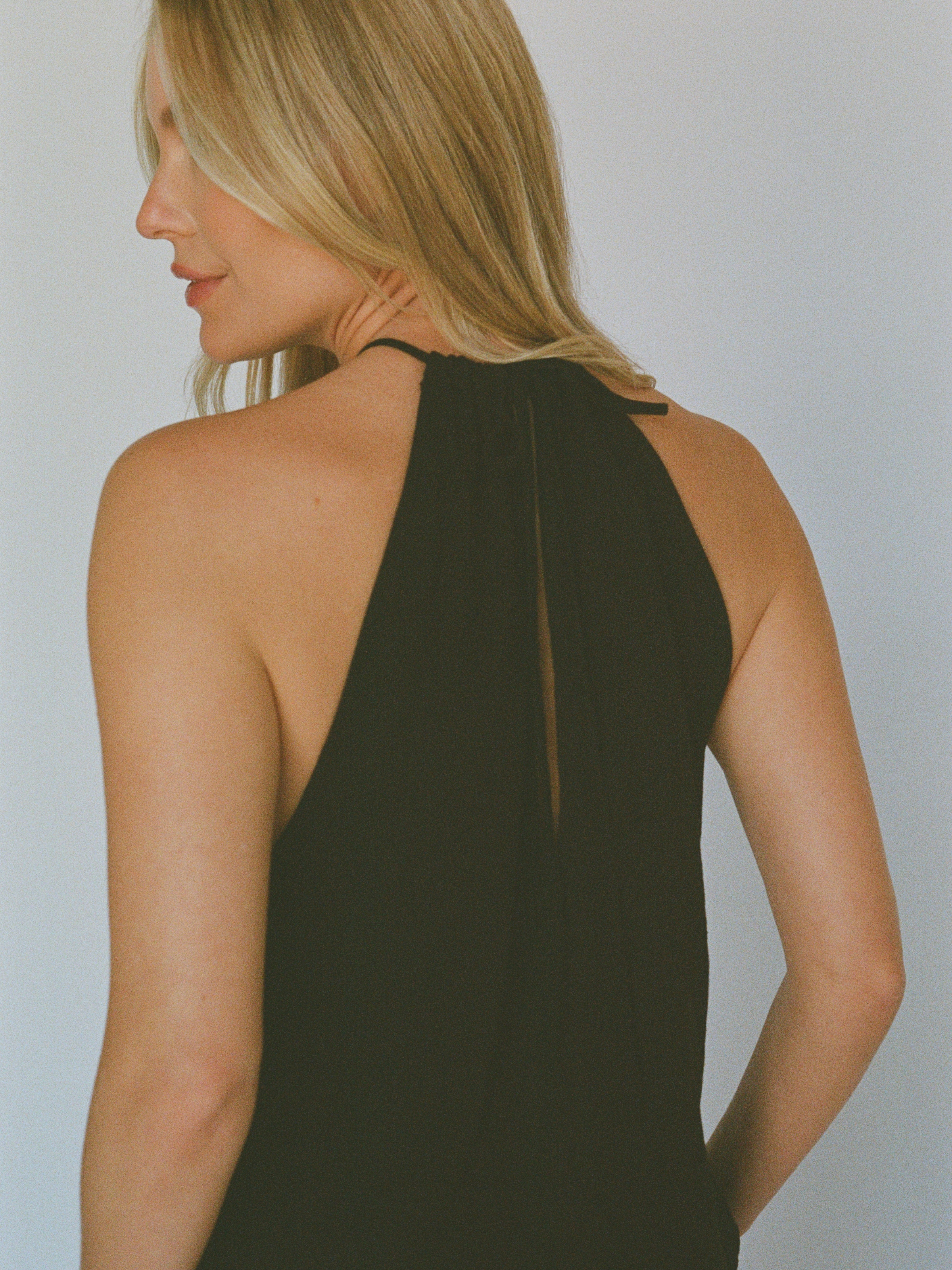 organic cotton linen tulip top – black