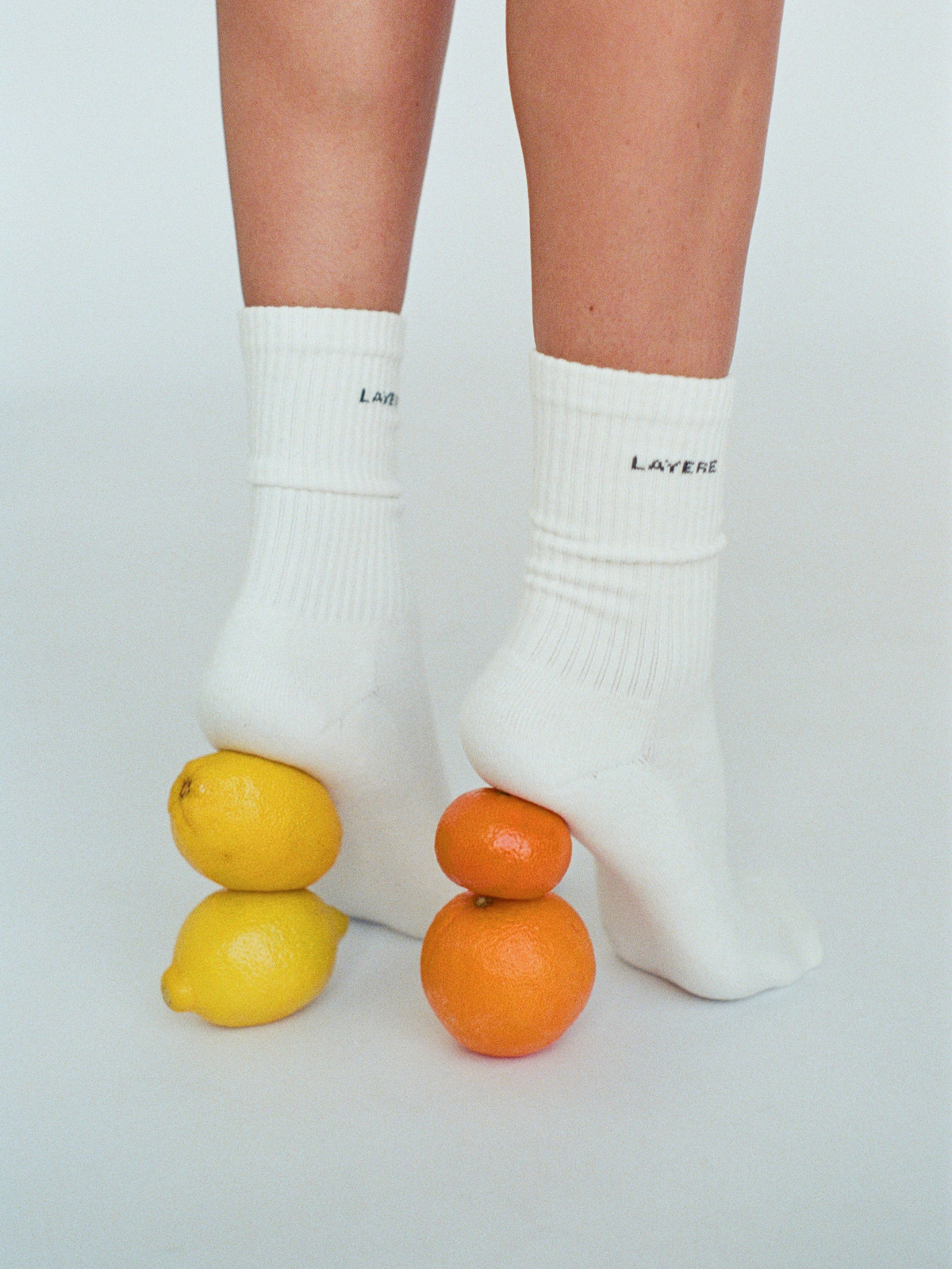 organic cotton crew socks – off white