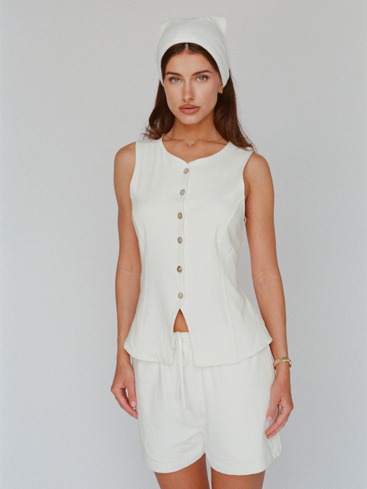 organic cotton linen tailored vest – white