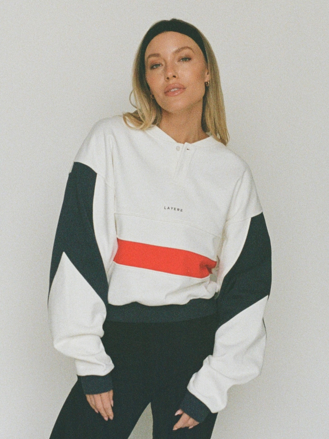 100% organic cotton 90s crewneck