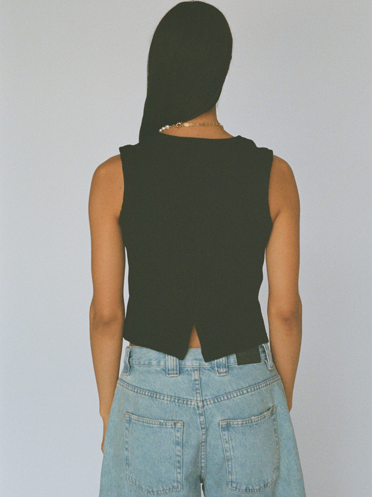 100% organic cotton waffle vest - black