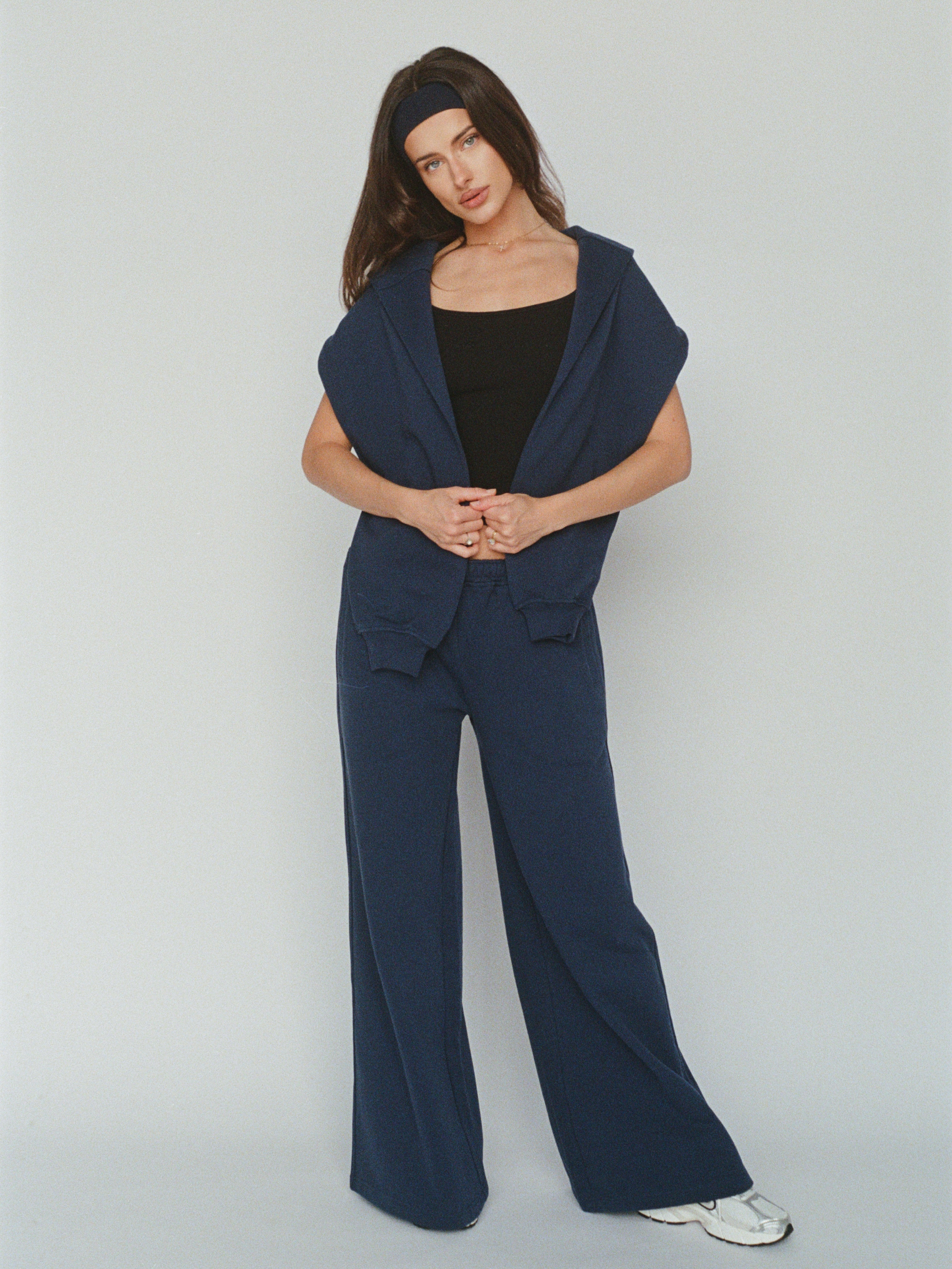 100% organic cotton wide-leg pant