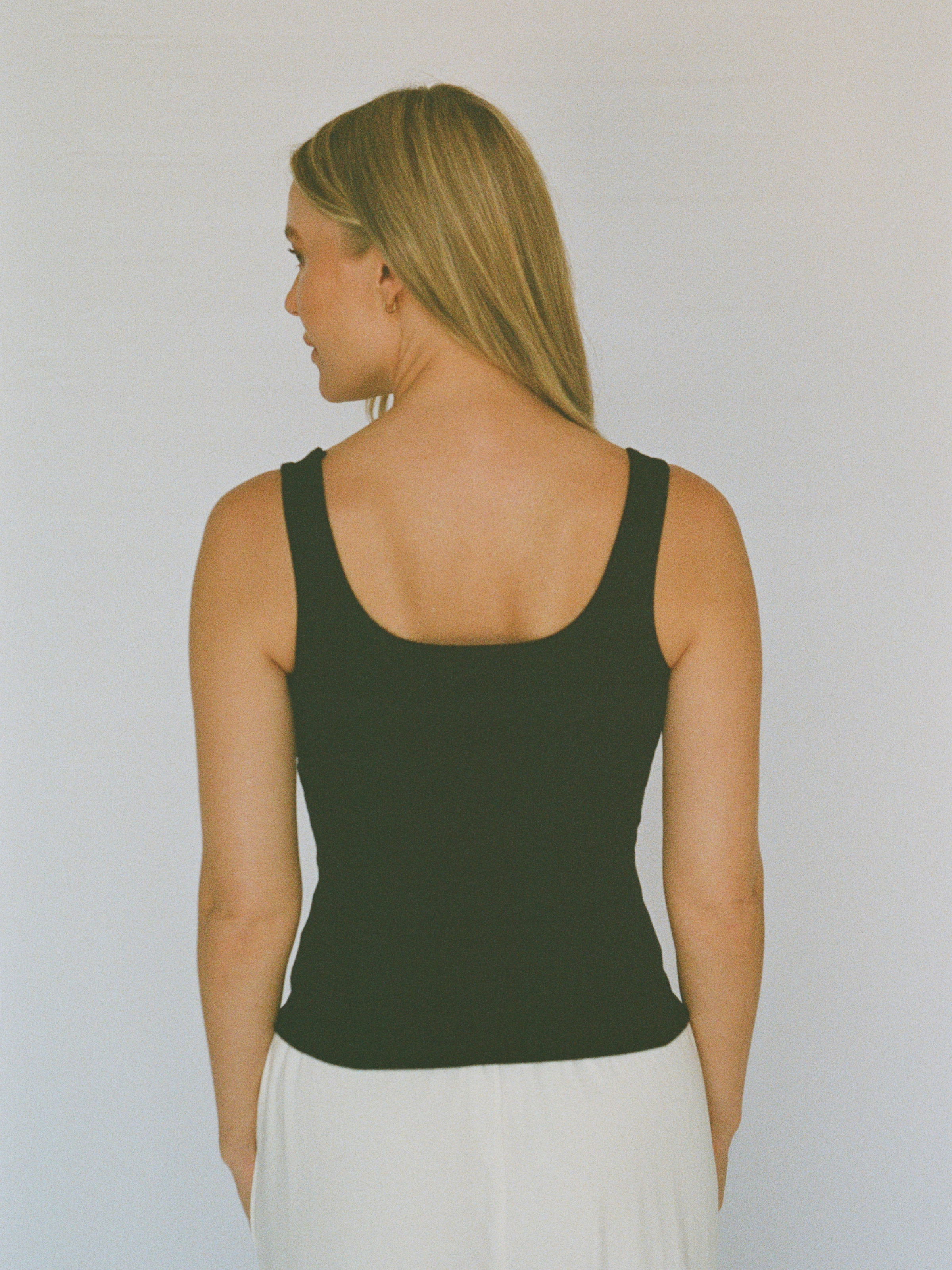 100% organic cotton tank - black