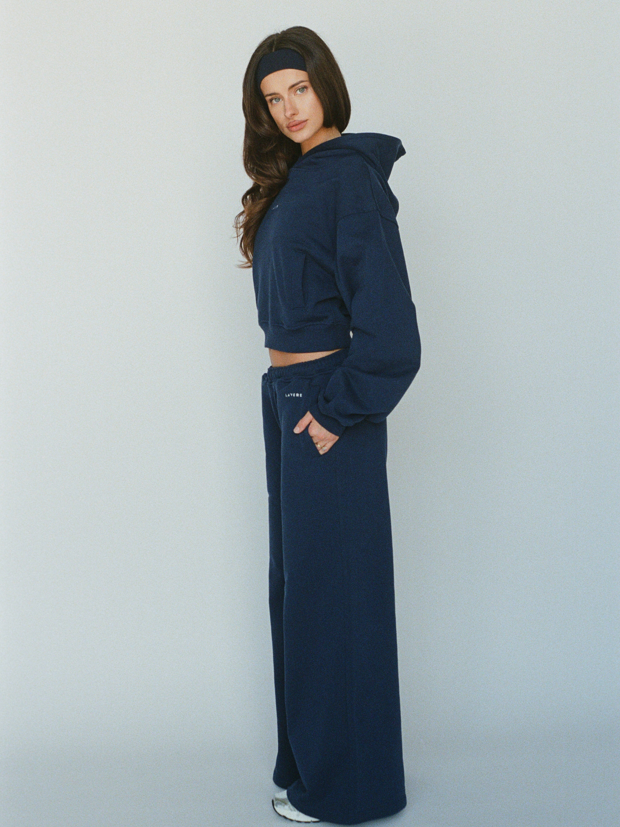 100% organic cotton wide-leg pant